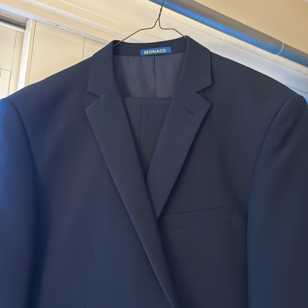 Full Men’s Dress Suit With Tags
